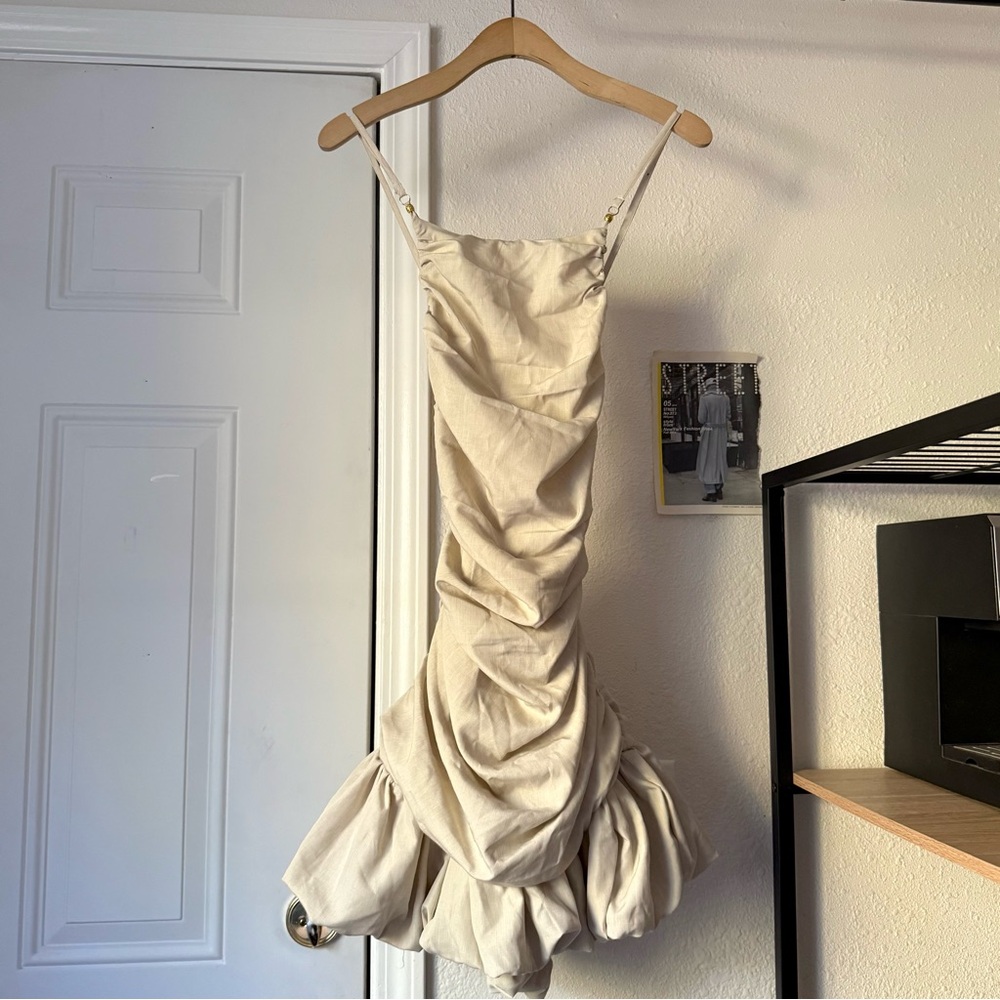 NWT PLT LABEL tan ruched bodycon scoop sleeveless backless ruffle hem mini dress